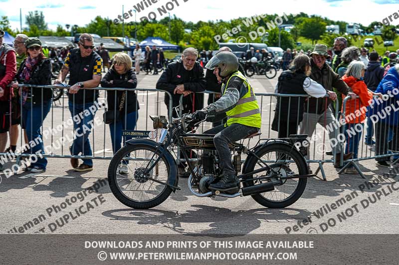 Vintage motorcycle club;eventdigitalimages;no limits trackdays;peter wileman photography;vintage motocycles;vmcc banbury run photographs